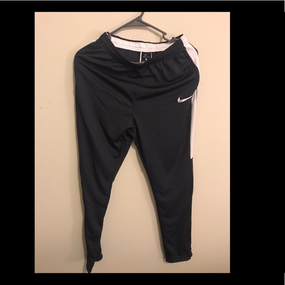 Nike dry fit pants - Picture 2 of 3